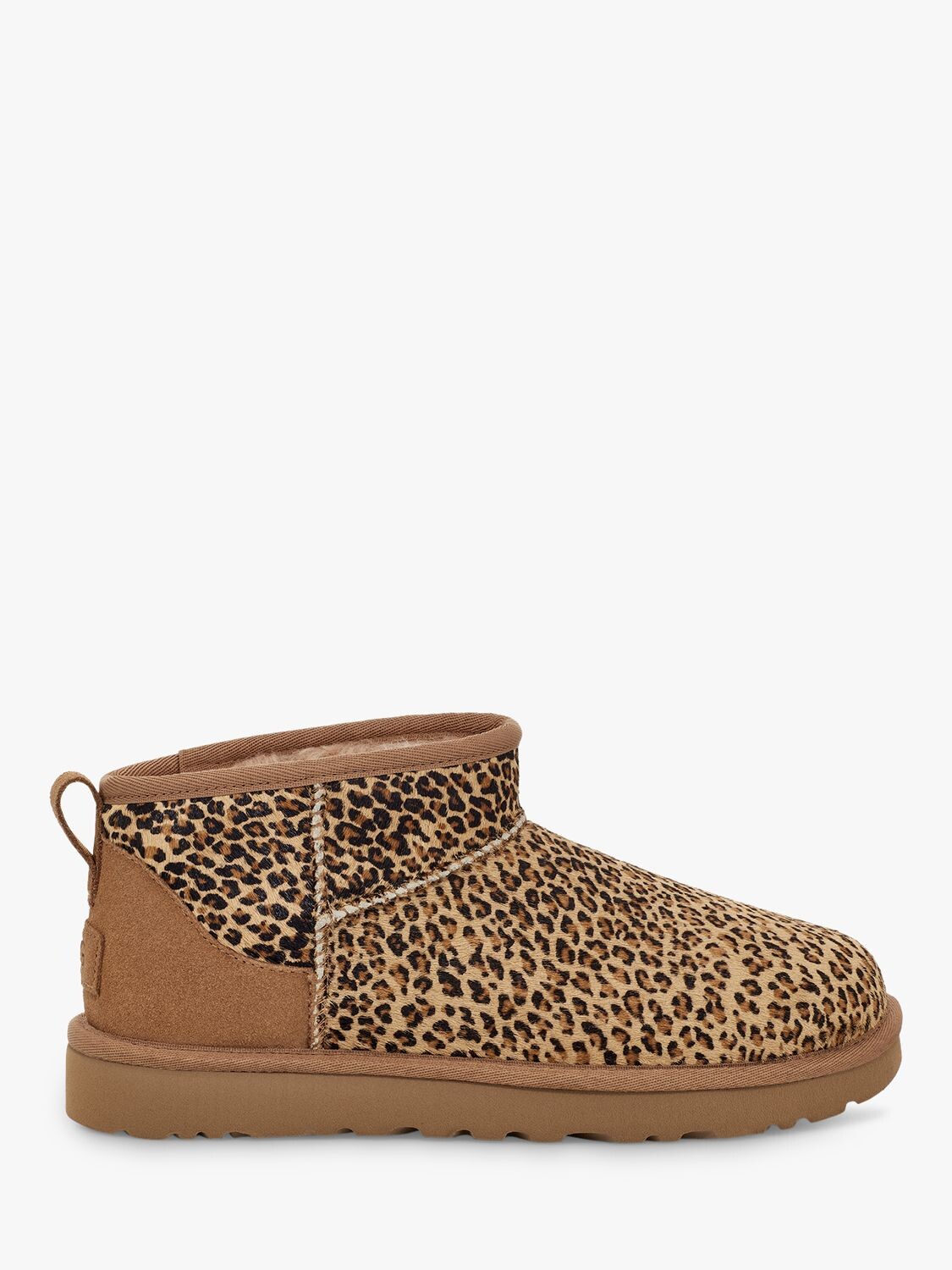 

Угги UGG Classic Ultra Mini из овчины и замши, каштановый