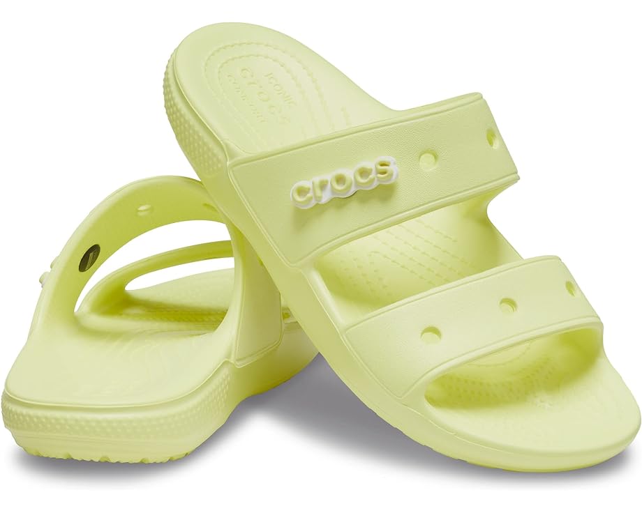 цена Сандалии Crocs Classic Sandal, цвет Sulphur
