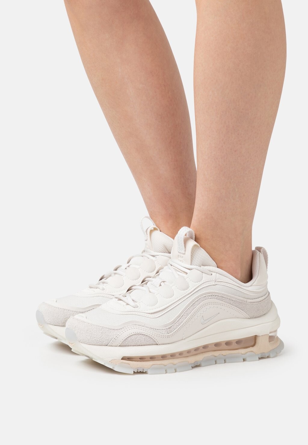 

Кроссовки Nike AIR MAX 97 FUTURA, цвет phantom/photon dust/pale ivory/guava ice/sanddrift