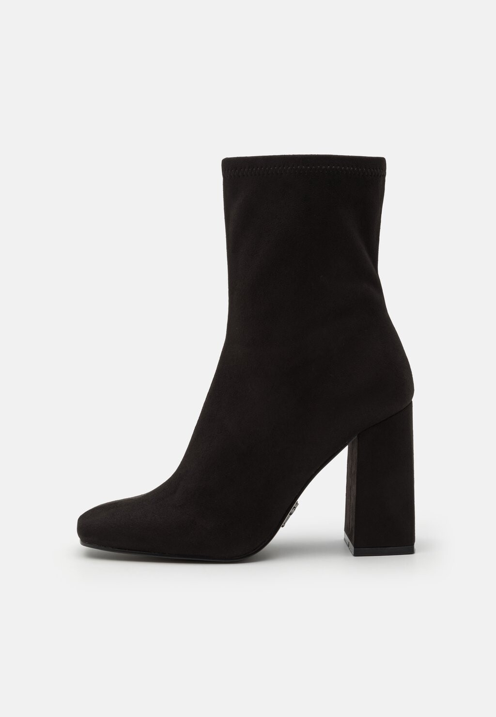 

Сапоги TRAVERSE Steve Madden, черный