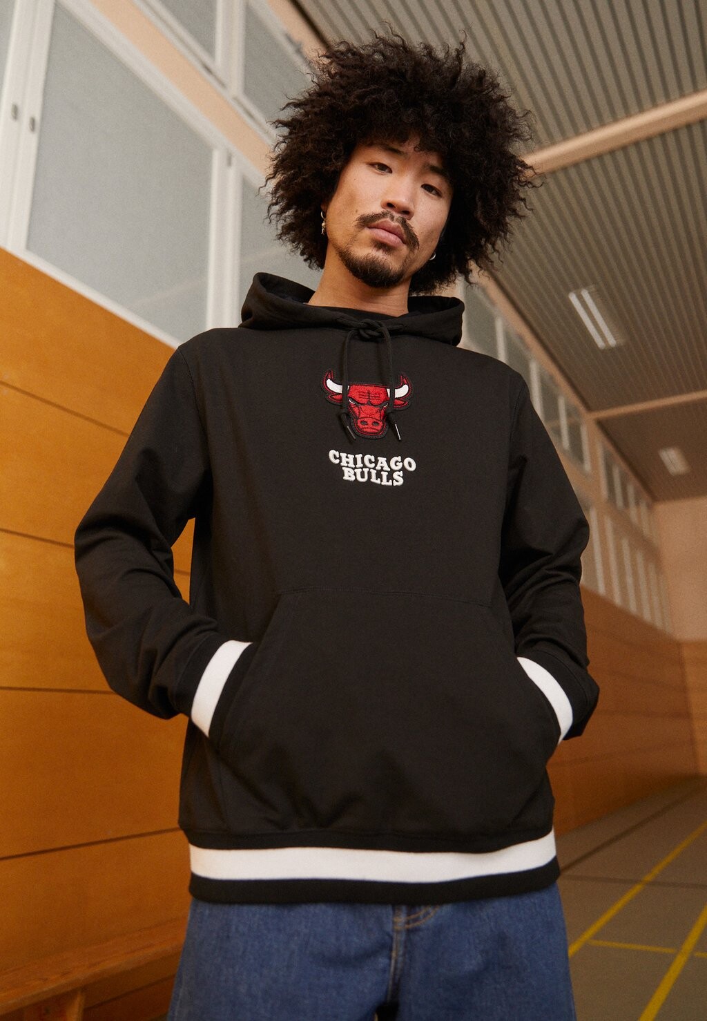 

Team Nba Chicago Bulls Logo Select Hoodie New Era, черный