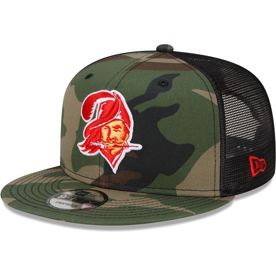 

Бейсболка New Era Tampa Bay Buccaneers, камуфляж
