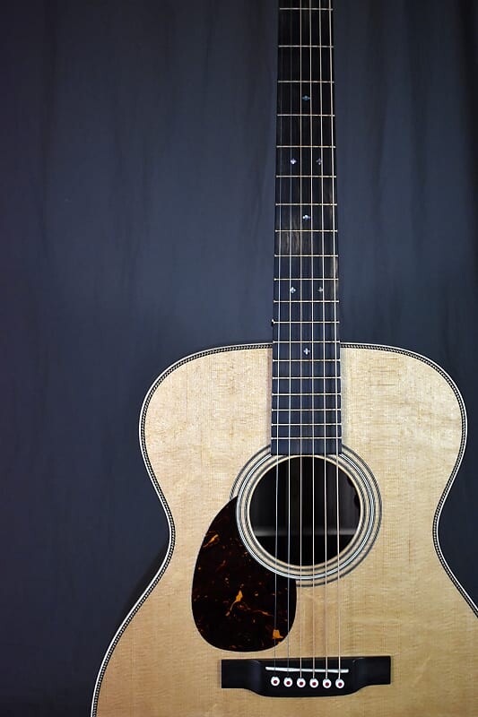 

Martin OM-28E Modern Deluxe - Натуральный