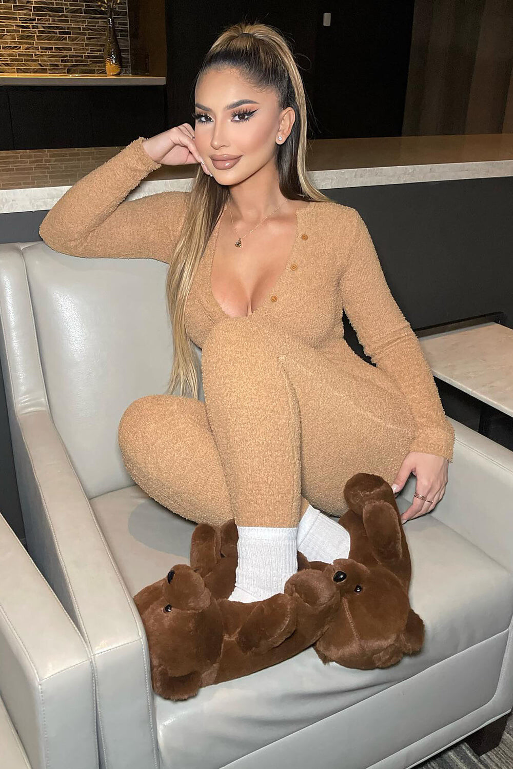 

Тапочки Fashion Nova PLUSH01FN, коричневый