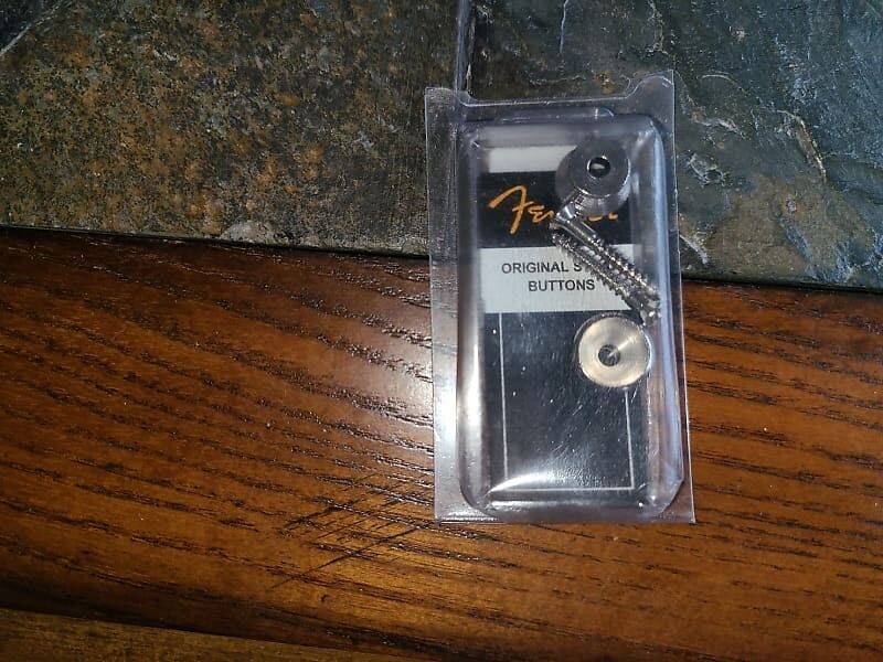 

Кнопки для ремешка на крыле Fender Strap