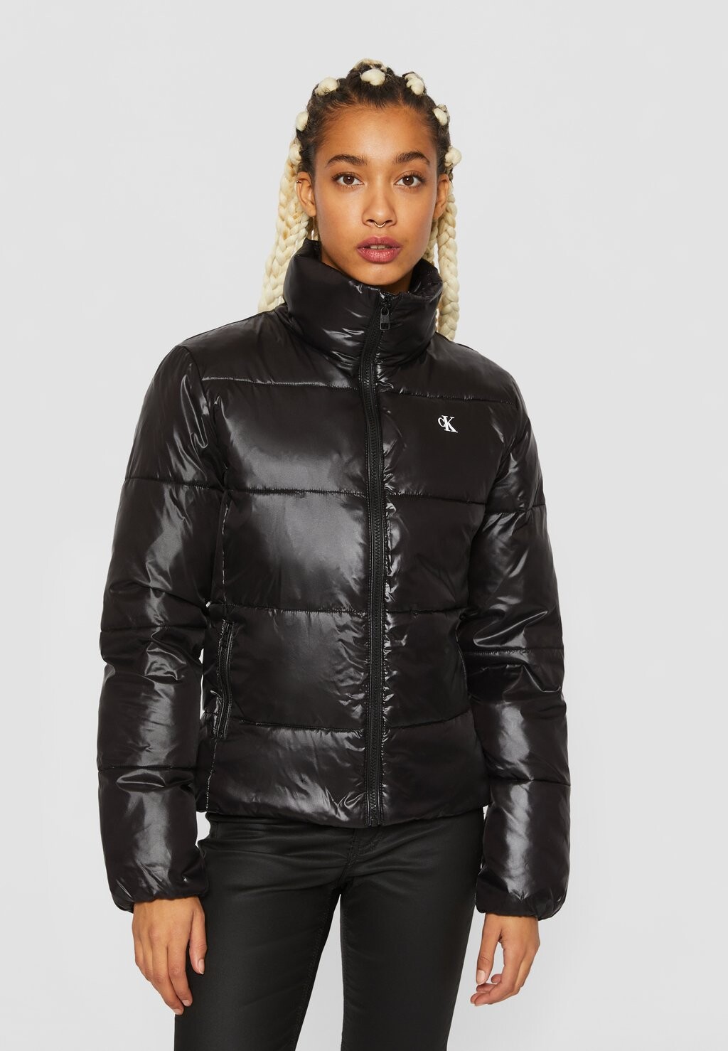 

Зимняя куртка Calvin Klein Jeans, черный