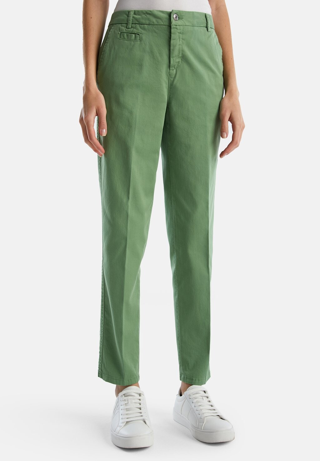 

Чино-зеленый United Colors of Benetton, зеленый