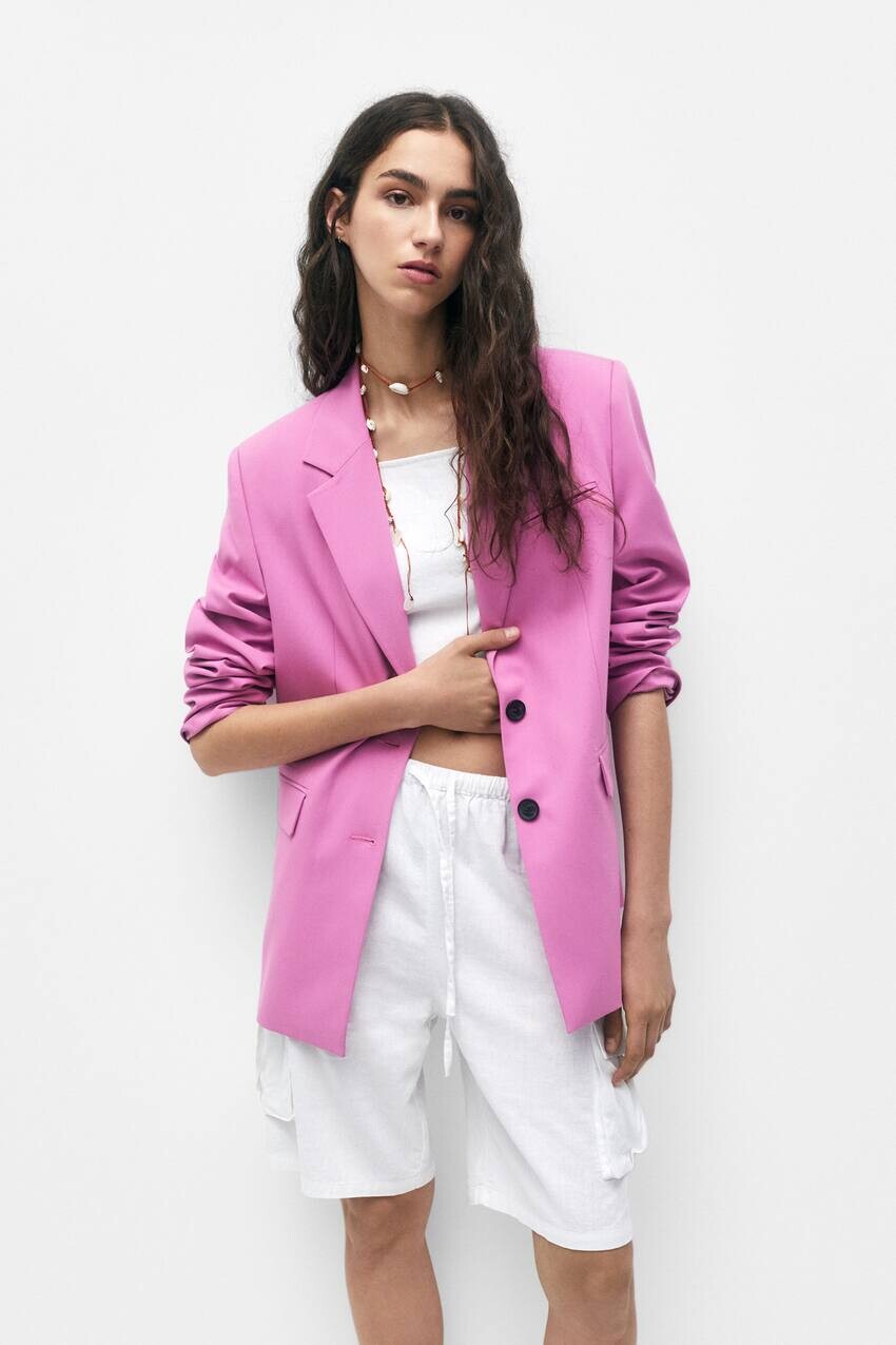 

Блейзер с двумя пуговицами и отделкой Pull&Bear, розовый