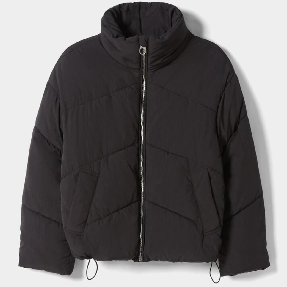 

Куртка Bershka Oversized Puffer, черный