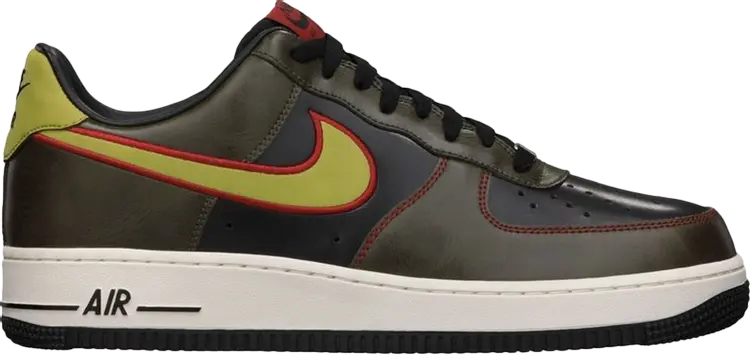 

Кроссовки Nike Air Force 1 Low 'Black Parachute Gold', золотой