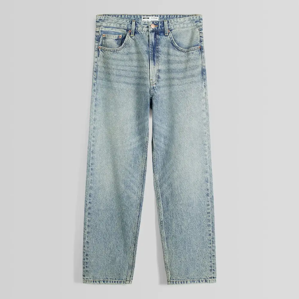 

Джинсы Bershka Straight Fit ’90s, светло-синий