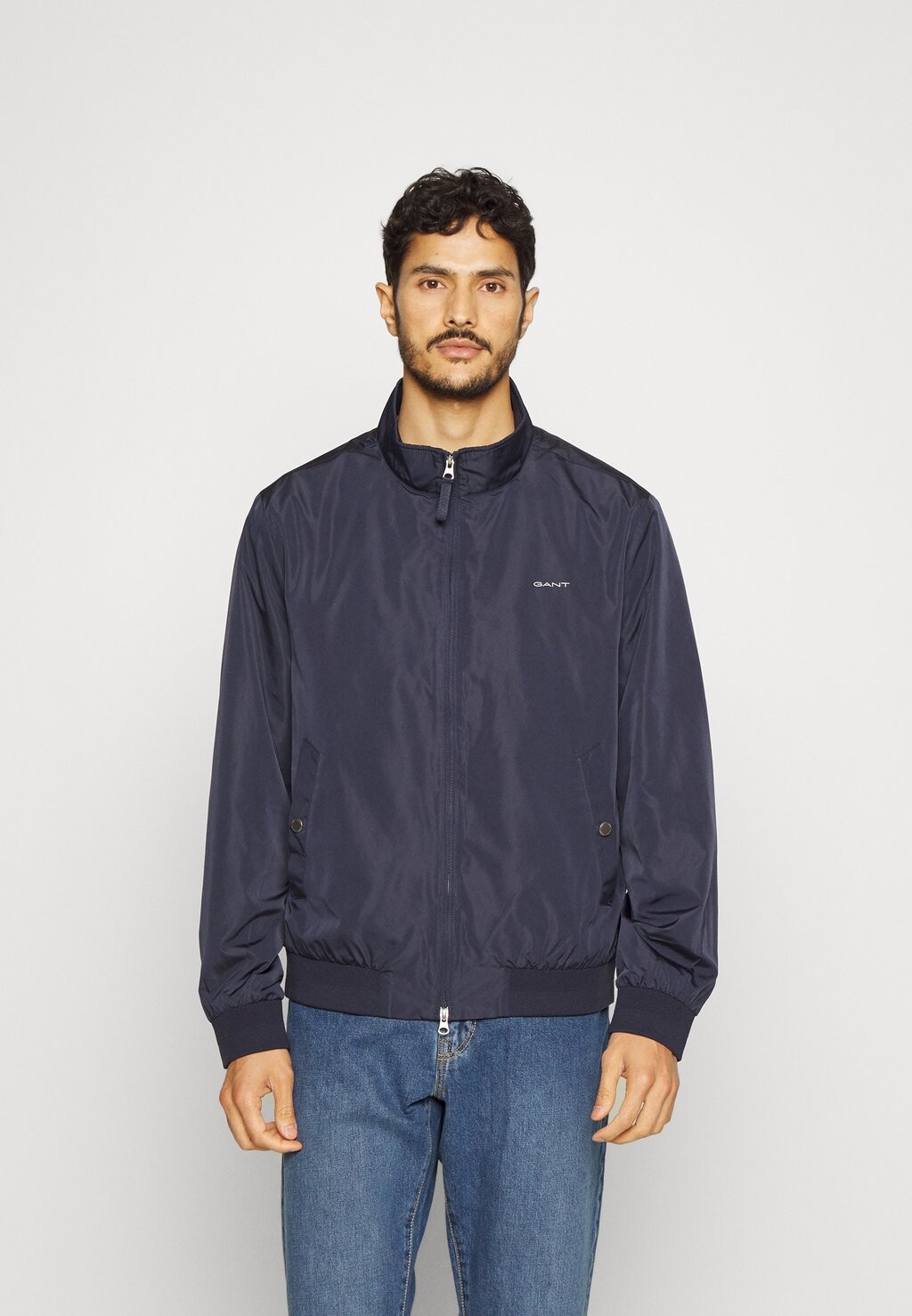 

Демисезонная куртка GANT