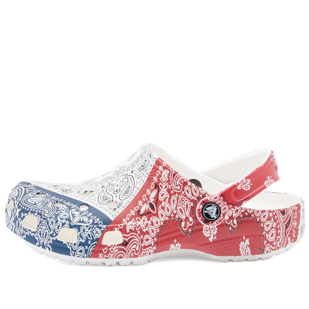 

Сандалии Crocs Classic Bandana Clog