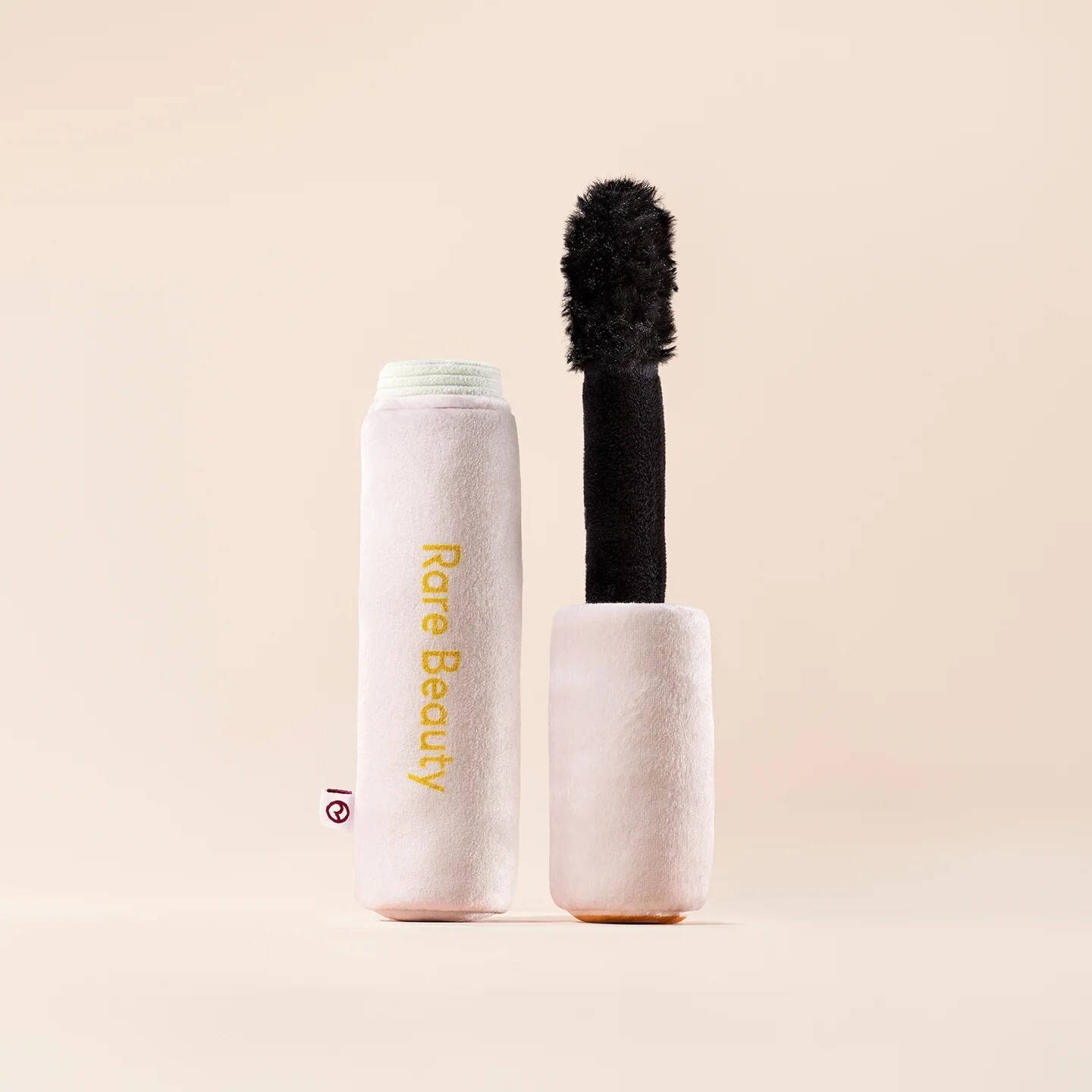 

Игрушка для собак Rare Beauty Pawfect Strokes Mascara