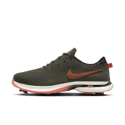 

Кроссовки Nike Victory Tour 3 Golf Shoes (Extra Wide), цвет Cargo Khaki/Black/Hot Punch/Light British Tan