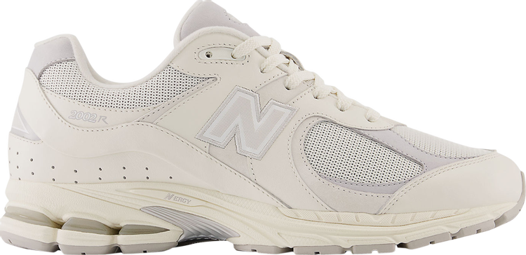 Кроссовки New Balance 2002R 'White Sea Salt', белый - фото