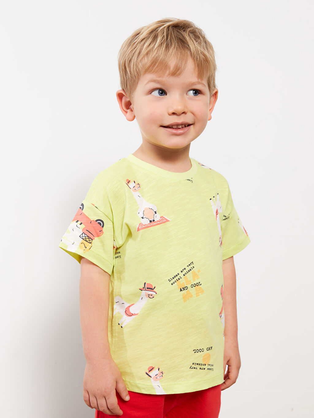 Хлопковая футболка с круглым вырезом и коротким рукавом с принтом для маленьких мальчиков LCW baby новинка лета 2022 комплект одежды для маленьких девочек с милым рисунком со смайликом хлопковая футболка с коротким рукавом для мальчиков и