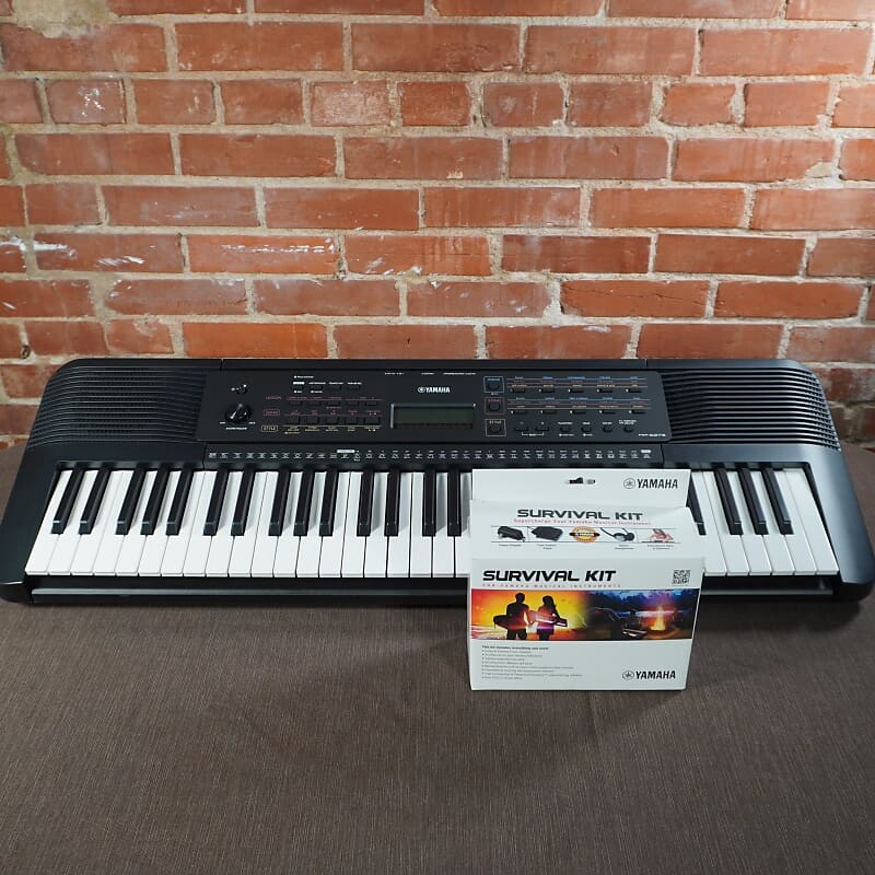 

Yamaha PSR-E273 61-клавишный портативный аранжировщик с набором для выживания PSRE273KIT