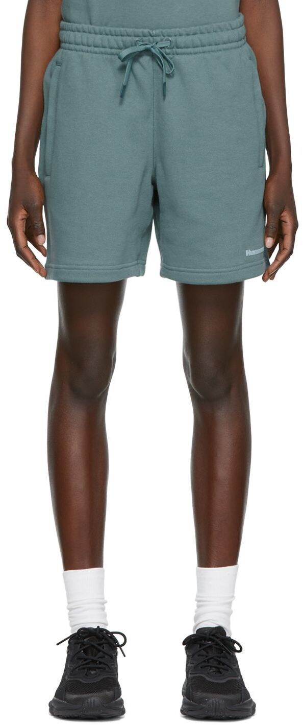 

Зеленые шорты Humanrace Basics adidas x Humanrace by Pharrell Williams