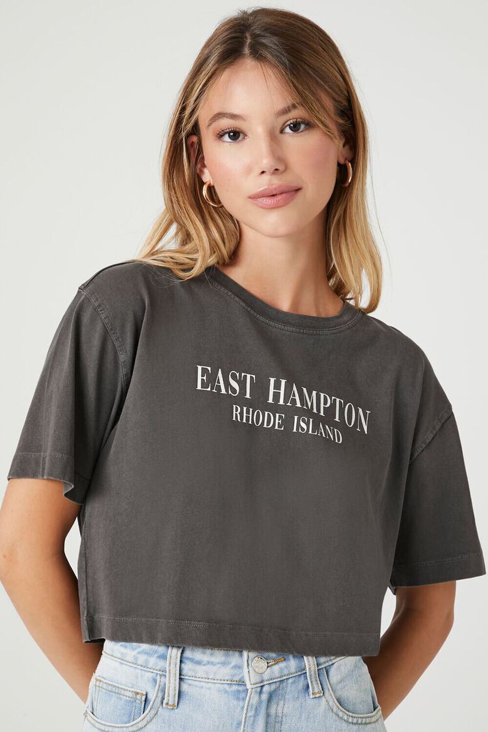 

Укороченная футболка с графическим рисунком East Hampton Forever 21, угольный