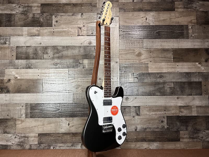 

Электрогитара Squier Affinity Series Telecaster Deluxe - Charcoal Frost Metallic с лавровой накладкой Squier Affinity Series Telecaster Deluxe Electric Guitar - Charcoal Frost Metallic with Laurel Fingerboard