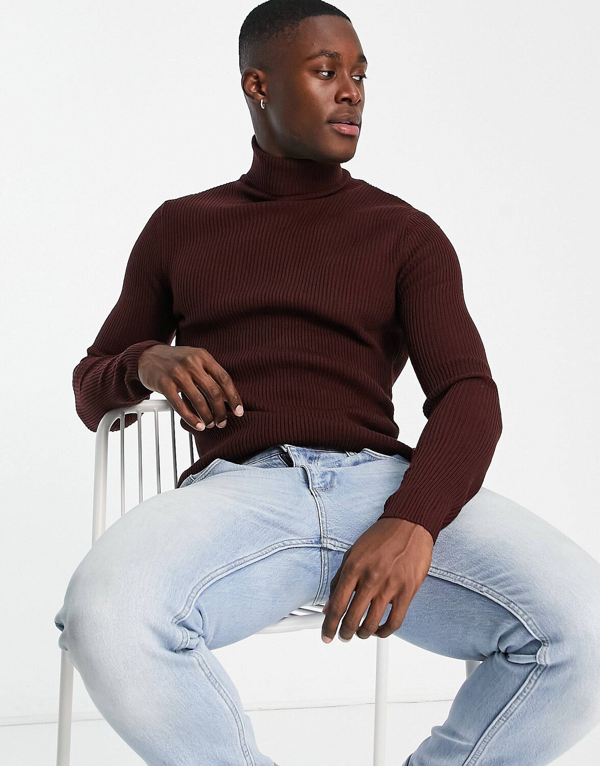 

Бордовый джемпер в рубчик с высоким воротником ASOS DESIGN, Красный