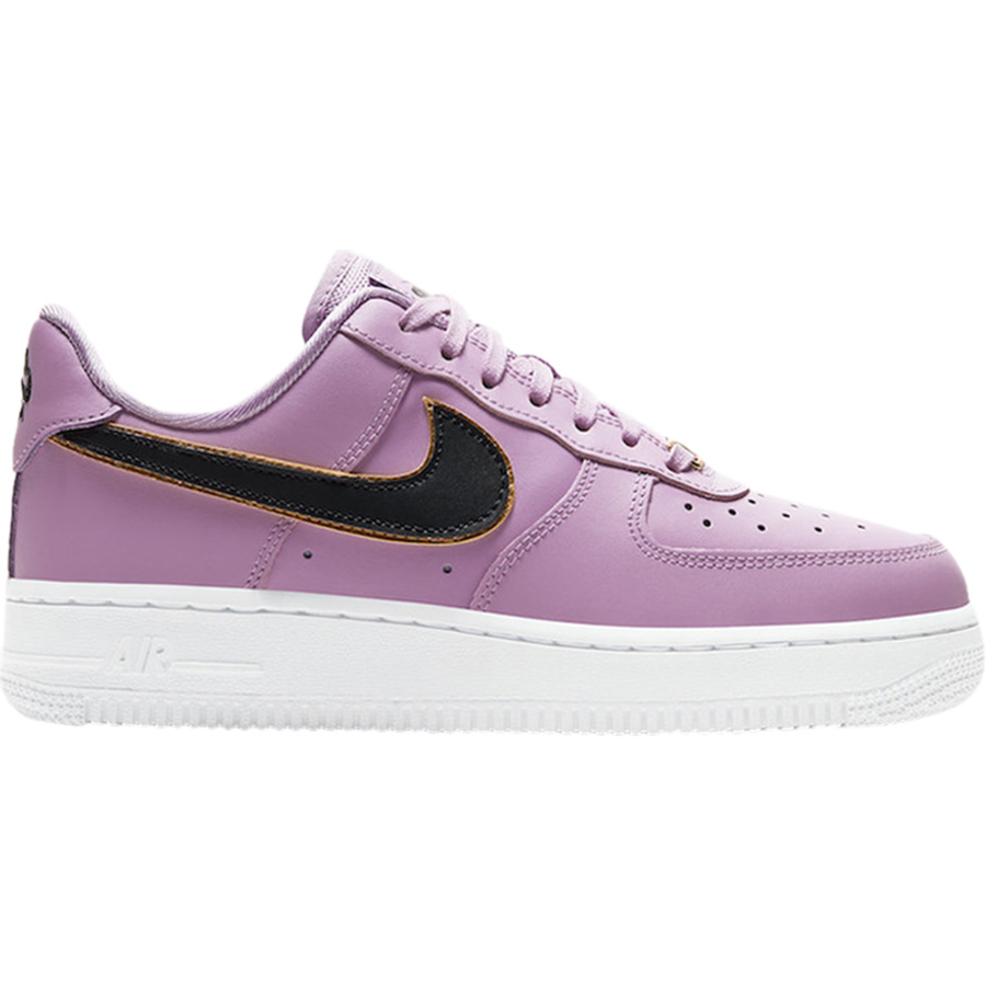 Кроссовки Nike Wmns Air Force 1 Low '07 'Frosted Plum', фиолетовый/мультиколор фотографии