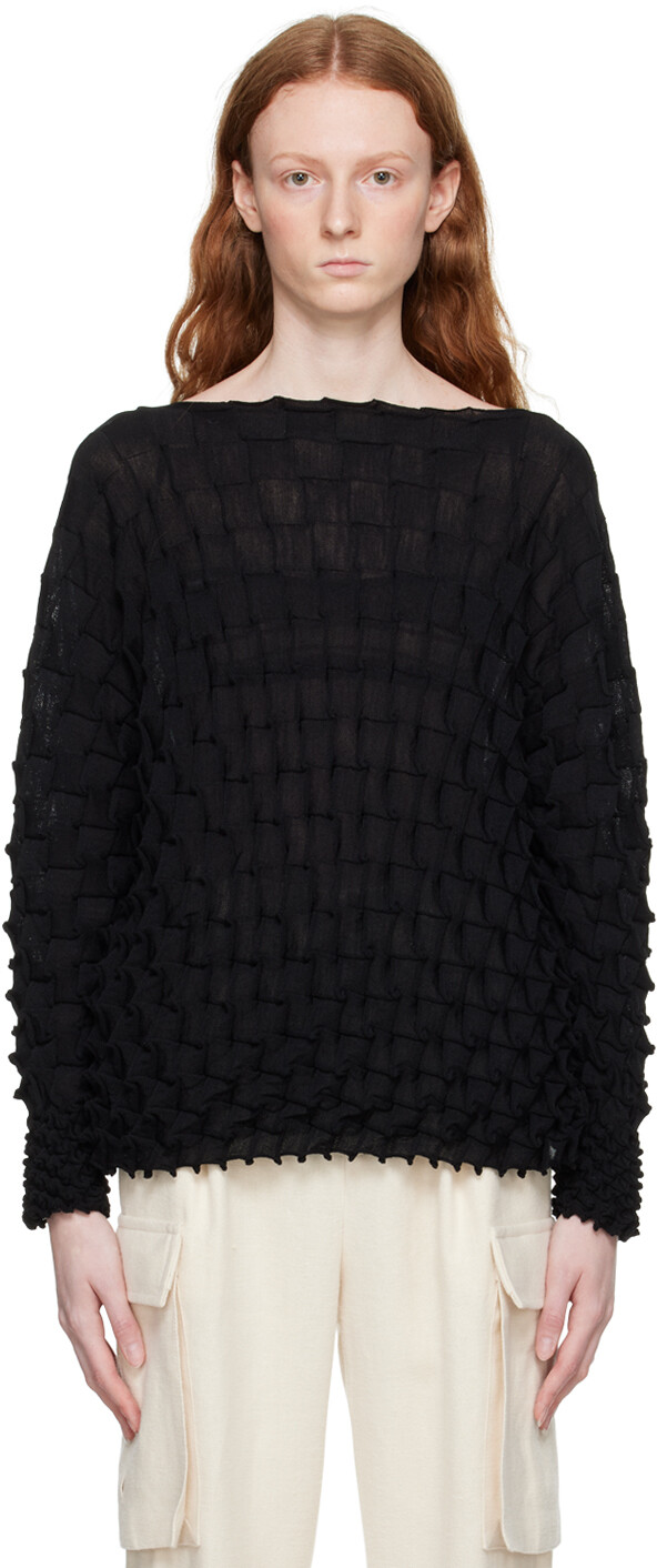 

Черный свитер с ракушками Issey Miyake