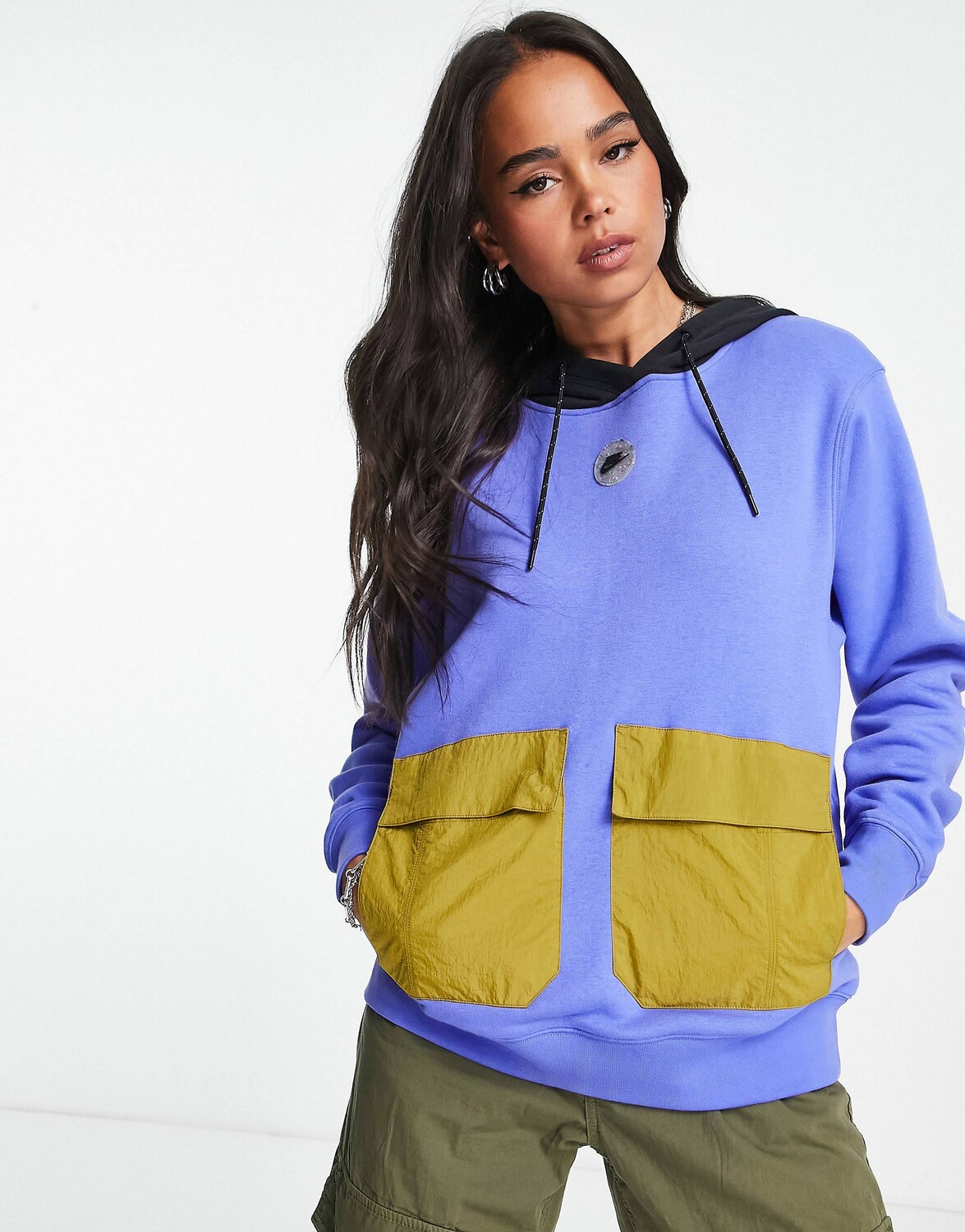 

Худи из флиса Nike Sports Utility из смеси синего и бежевого мха, Синий