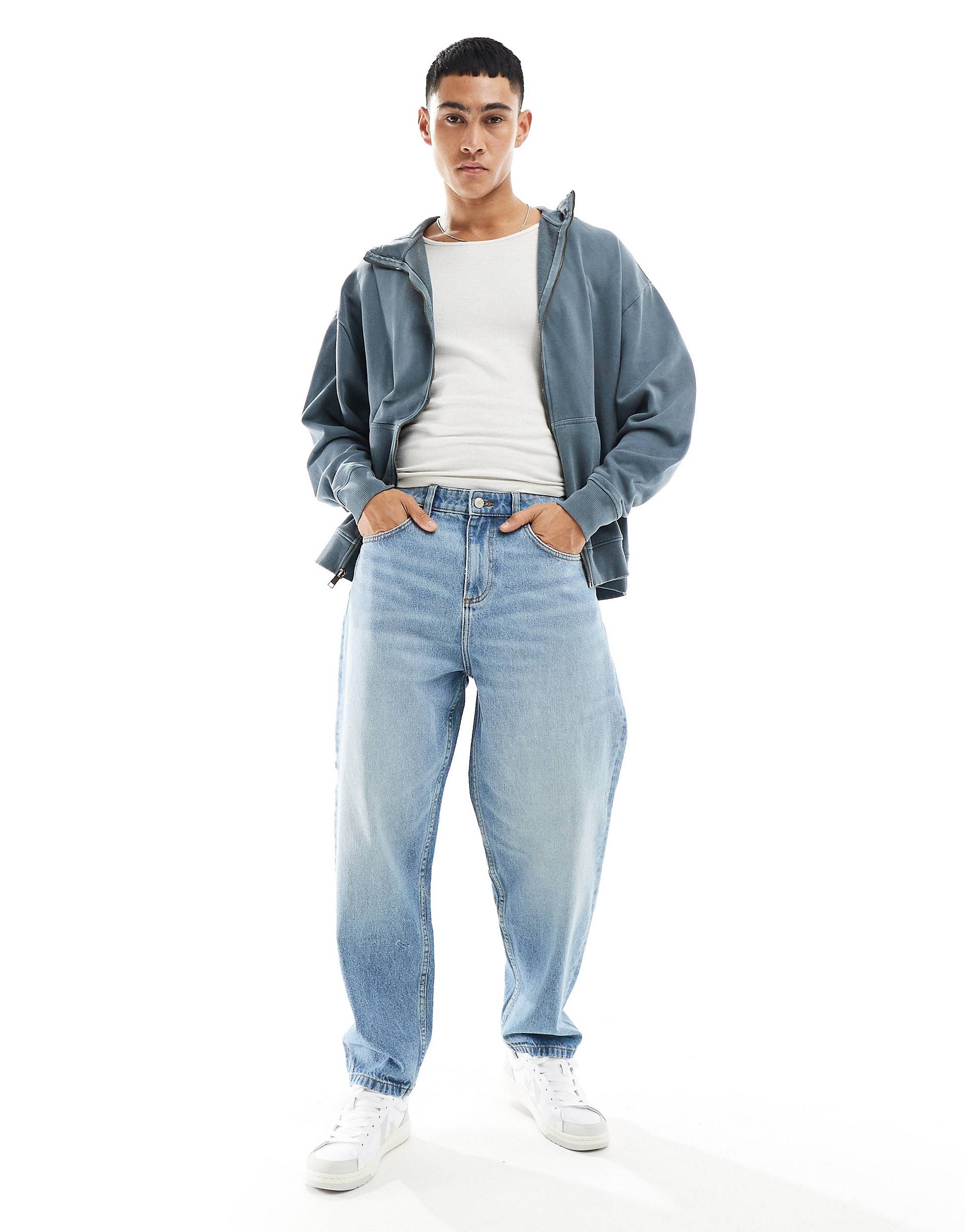 Джинсы Asos Design Oversized Tapered, светло-синий джинсы зауженные к низу синие gulliver