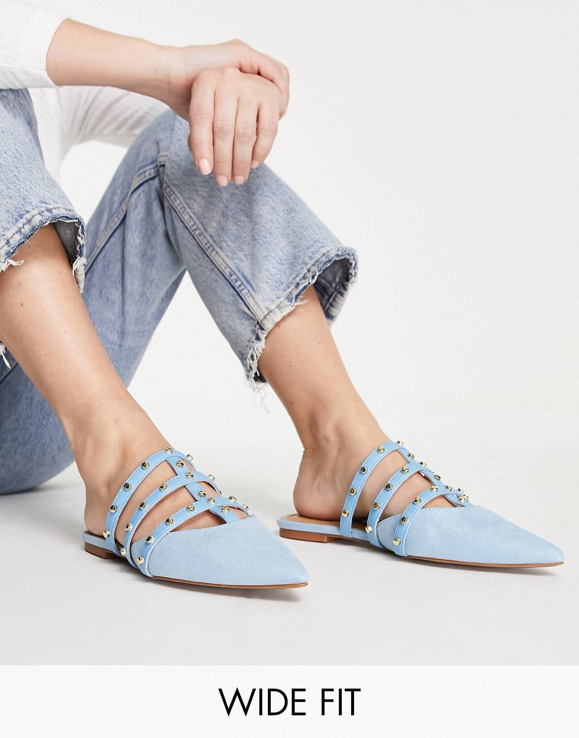 

Синие мюли с заклепками и заклепками ASOS DESIGN Wide Fit Liquorish