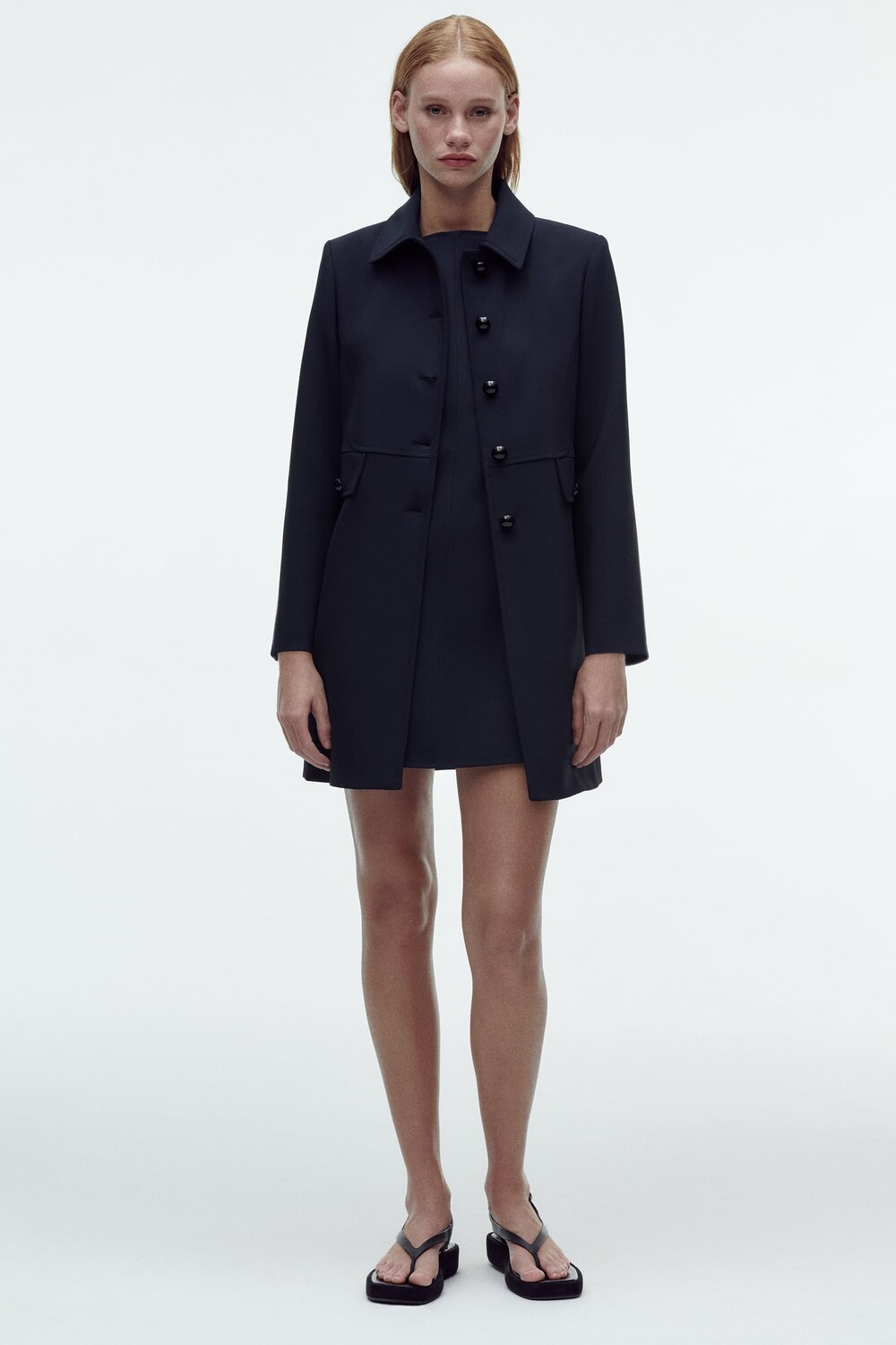 

Короткое пальто с карманами ZARA, темно-синий