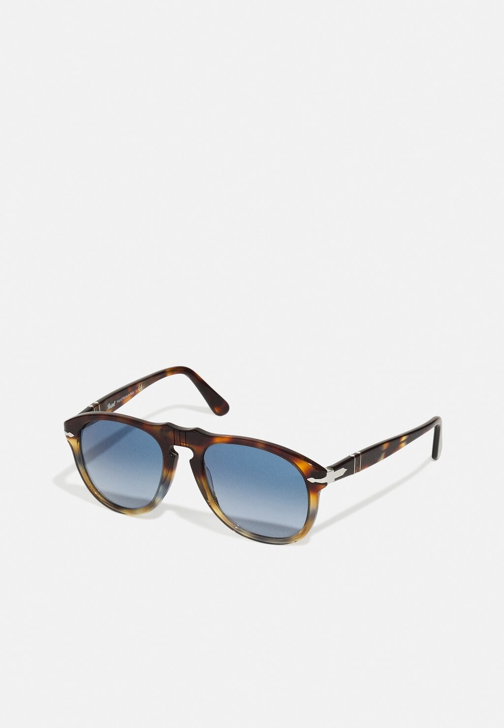 

Солнцезащитные очки Persol