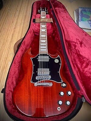 

Gibson SG Standard 2019 - Настоящее время - Вишня наследия