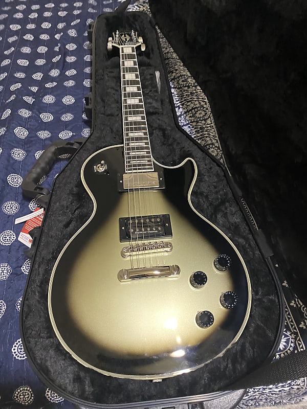 

Электрогитара Epiphone Adam Jones Signature Art Series Les Paul Custom 2022 - Mark Ryden’s “The Veil of Bees" / Silverburst