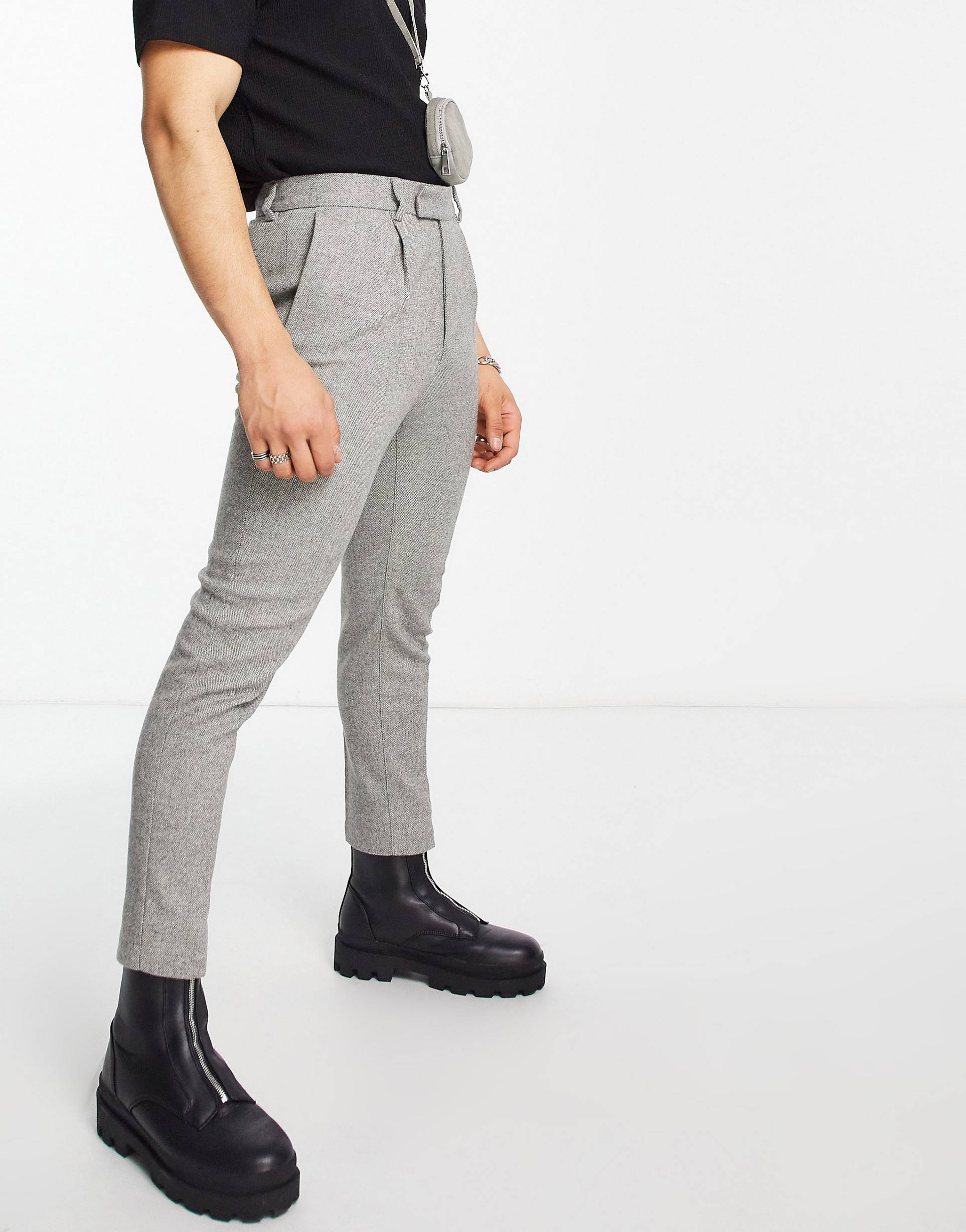 цена Светло-серые твидовые зауженные брюки из смесовой шерсти ASOS DESIGN