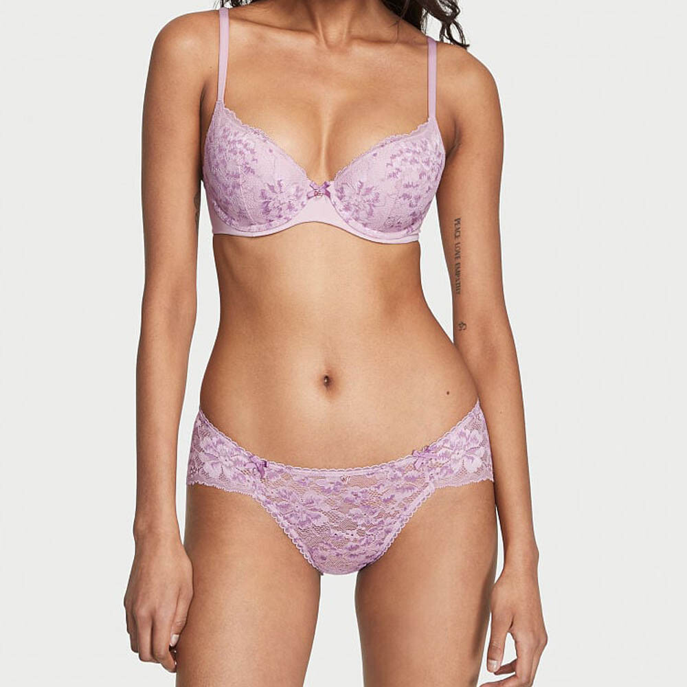 

Трусы Victoria's Secret Body By Victoria Ombre Lace Wrap Hiphugger, светло-фиолетовый