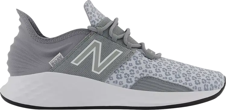 

Кроссовки New Balance Wmns Fresh Foam Roav 'Moon Dust Leopard', серый