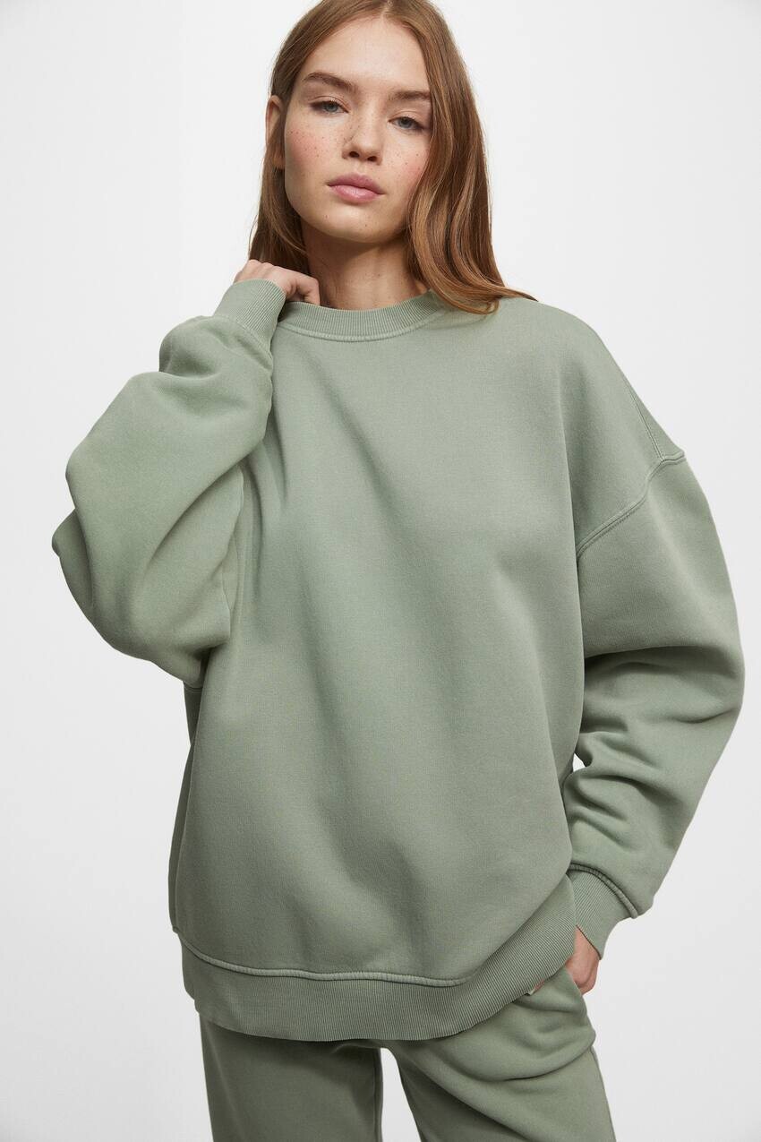 

Выцветшая толстовка Pull&Bear, бледный хаки