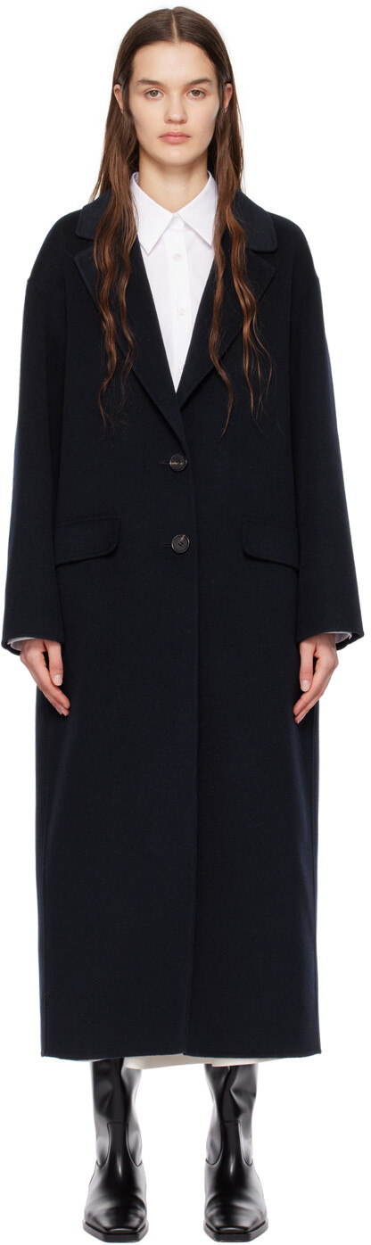

Темно-синее пальто Caterina S Max Mara