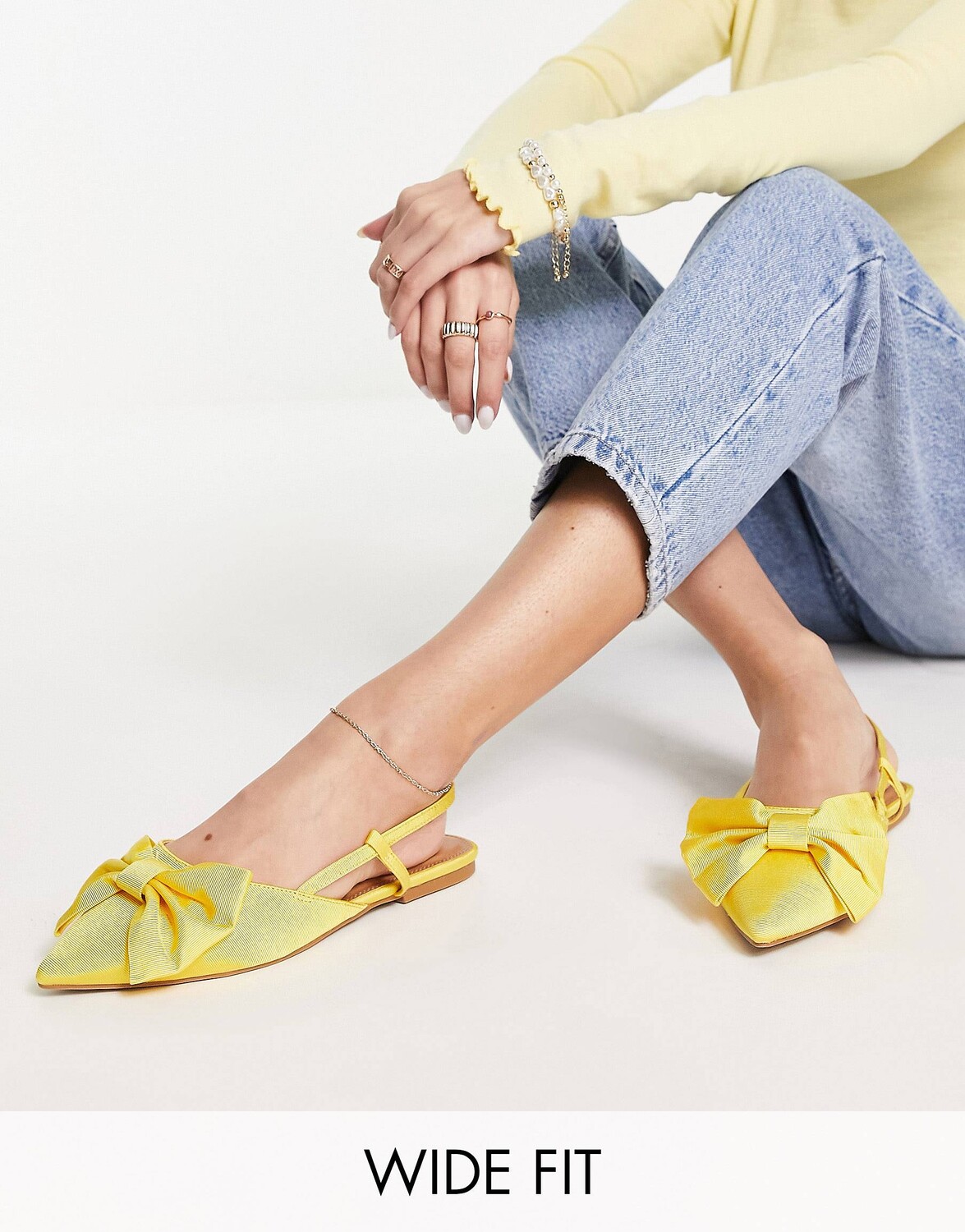 

Желтые балетки широкого кроя Lido с бантом ASOS DESIGN