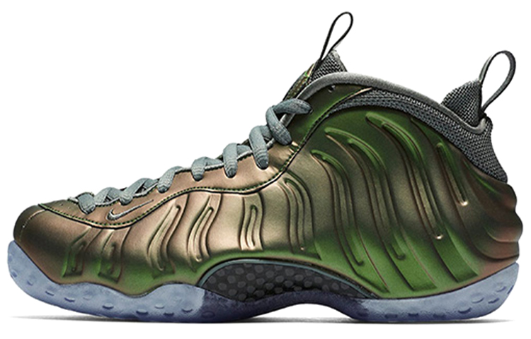 

Винтажные баскетбольные кроссовки Nike Foamposite One женские