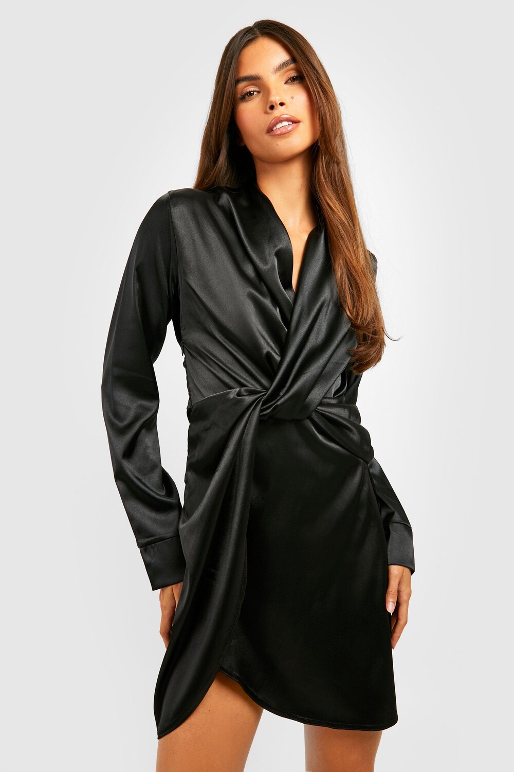 

Платье из атласа Boohoo, черный