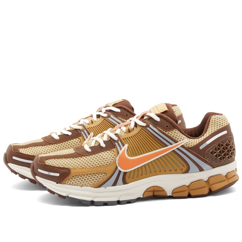 

Кроссовки Nike Zoom Vomero 5, коричневый