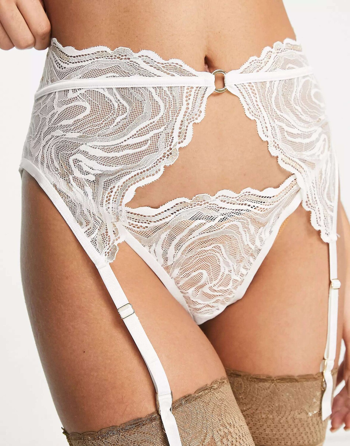 

Белый пояс для чулок из металлизированного кружева ASOS Bridal
