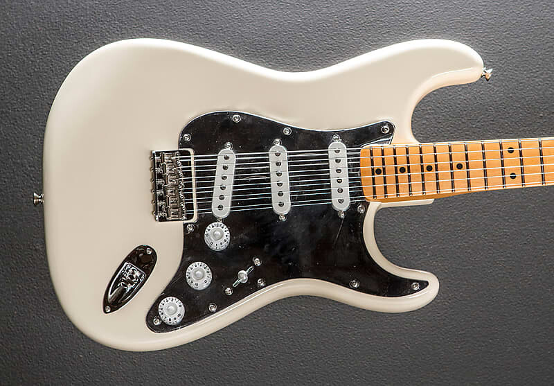 Hitmaker stratocaster deals