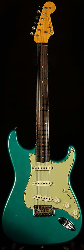 

Fender Custom Shop Wildwood 10 1961 Stratocaster - Реликвия подмастерья