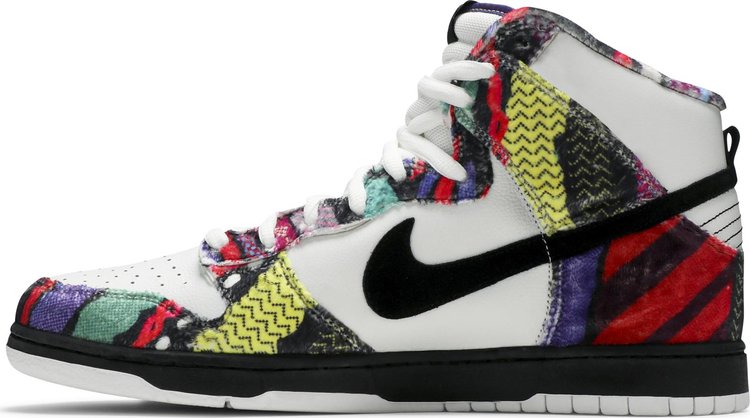 Nike on sale dunk huxtable