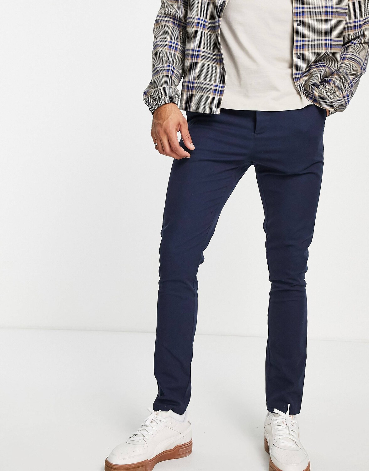 

Темно-синие брюки чинос скинни ASOS DESIGN
