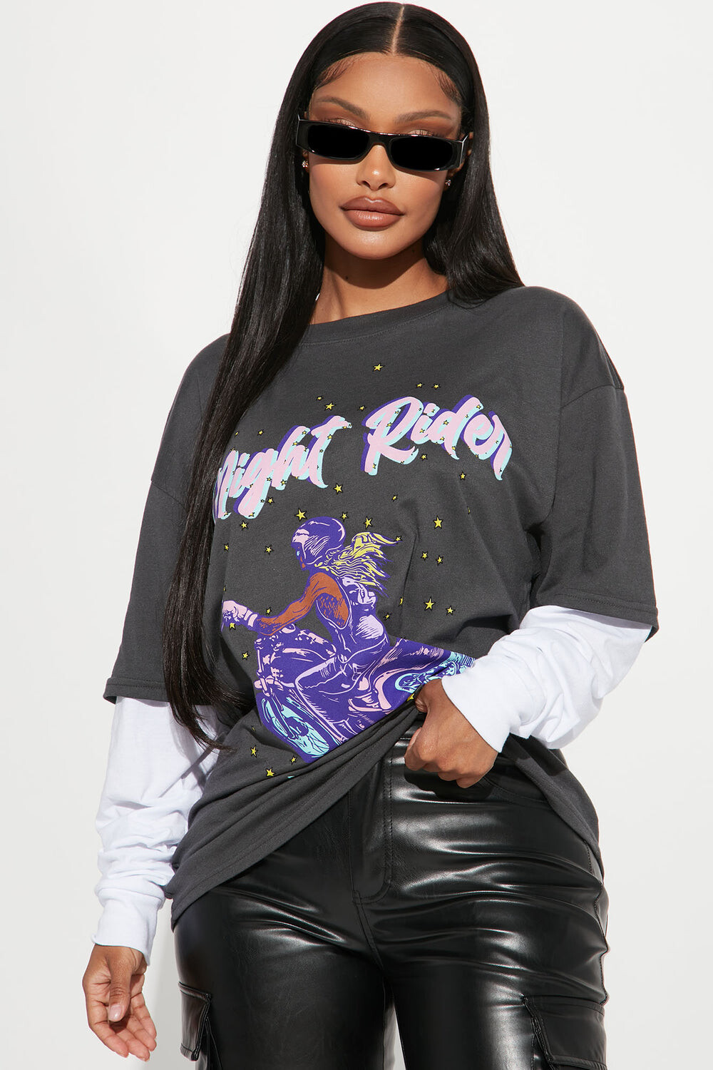 

Футболка Fashion Nova 22024801, угольный